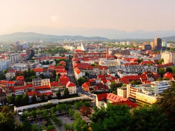 На парламентских выборах в Словении победили правоцентристы