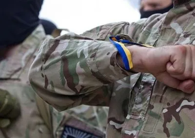 Бойовики на Донбасі взяли у полон двох українських військових