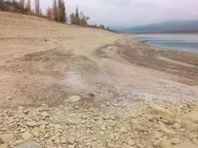 Через посуху в 4 районах Криму оголосили надзвичайний стан
