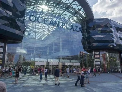 Российский олигарх планирует продать киевский ТРЦ Ocean Plaza - СМИ