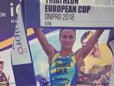 Триатлонистка Елистратова стала победительницей Кубка Европы