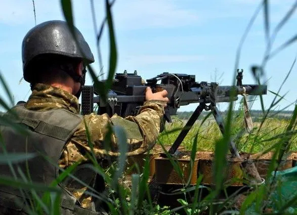 Фельдшер на Донбасі знищив кількох бойовиків