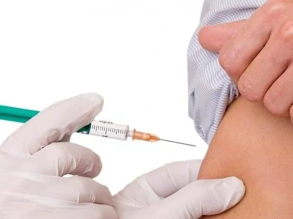 Минздрав начнет вакцинацию взрослых против кори