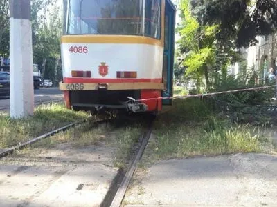 В Одесі під колесами трамвая загинув чоловік