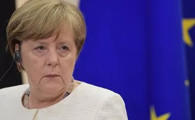 Меркель оголосила "загальну думку" з питання про повернення Росії у G7