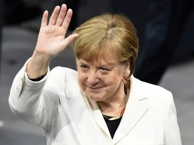 Меркель не виключила, що поїде в РФ на чемпіонат світу з футболу