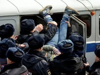 В Москве на митинге против репрессий задержали трех человек - СМИ