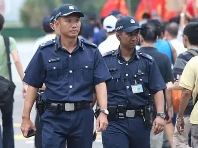 У Сінгапурі депортували двох журналістів з Південної Кореї