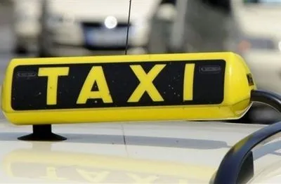 В Киевской области трое рецидивистов ограбили таксиста