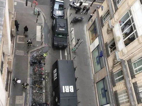 Спецоперація у Парижі: нападника затримали, а заручників - звільнили