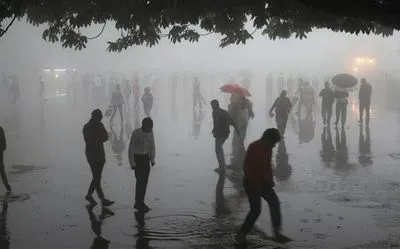 Негода в Індії: збільшилася кількість загиблих