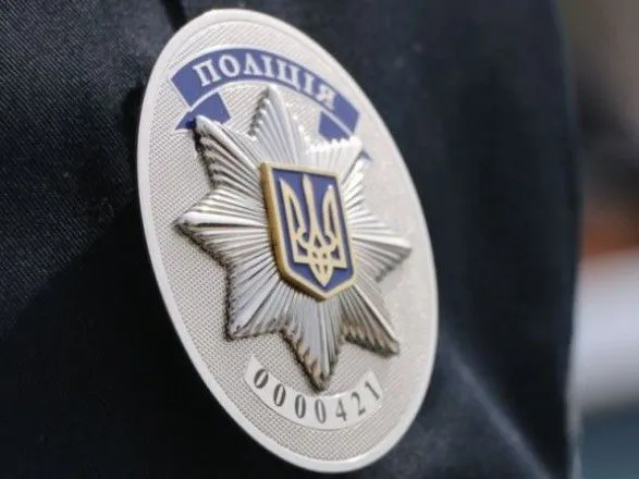 В Киеве полиция устроила облаву на торговцев оружием