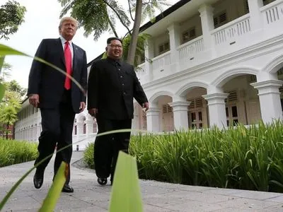 Трамп заявил, что готовится подписать документ с Ким Чен Ыном