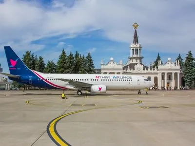 В аеропорт Ярославського зайшла нова грузинська авіакомпанія