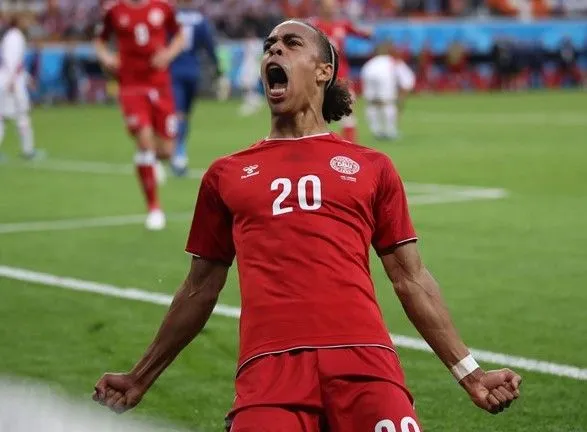 Перуанці зазнали поразки у грі чемпіонату світу з Данією