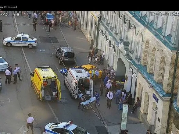 У Москві затримали таксиста, який наїхав на пішоходів