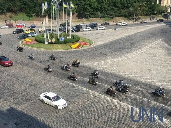 u-kiyevi-rozpochavsya-motofestival