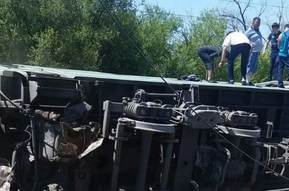Аварія поїзда в Казахстані: одна людина загинула, троє травмовані