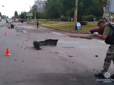 Полиция квалифицировала как умышленное убийство взрыв автомобиля в Черкассах