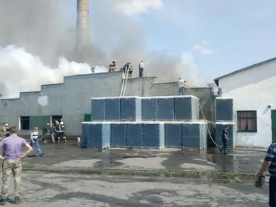 Пожар на стеклозаводе в Ровенской области ликвидировали