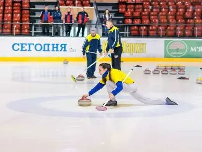 Украина впервые в истории выступит на ЧМ по керлингу