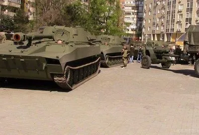 Украинская сторона СЦКК: боевики размещают военную технику в жилых кварталах