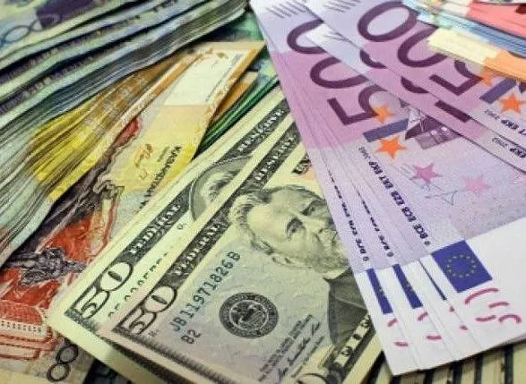 Рада ухвалила президентський законопроект про валюту