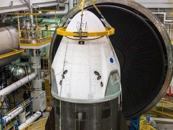 SpaceX випробує новий космічний корабель