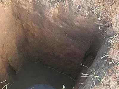 У вигрібній ямі на Львівщині загинули двоє чоловіків