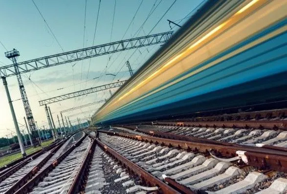 Руководству Укрзализныци рекомендуют стабилизировать работу железной дороги