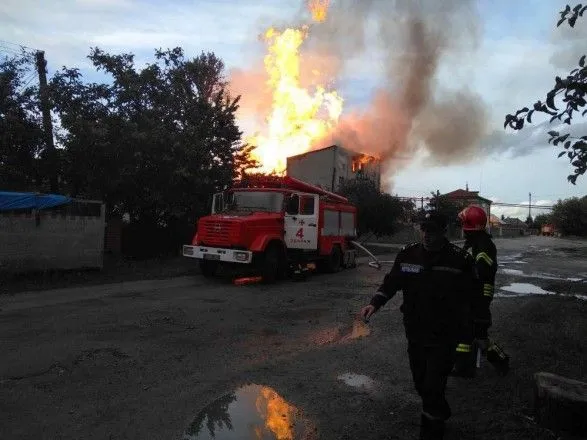 Около 500 тонн биоэтанола взорвались на спиртовой базе в Тернопольской области