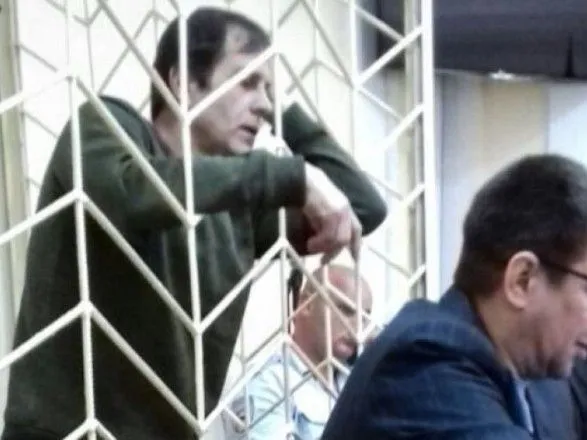 Балух написал Порошенко о разрушенных судьбах и гимне Украины в крымской тюрьме