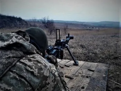 За сутки позиции ВСУ в зоне ООС обстреляли 5 раз