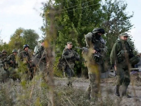 Бойовики зранку обстріляли українські позиції з БМП та гранатометів