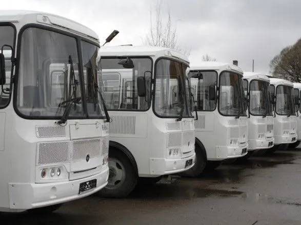 pravookhorontsi-vzyalisya-za-byudzhetnikiv-yaki-zakupili-rosiyski-shkilni-avtobusi