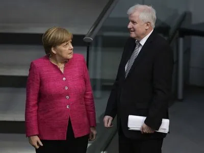 Меркель заявила, что беженцы не должны сами выбирать место жительства в Европе