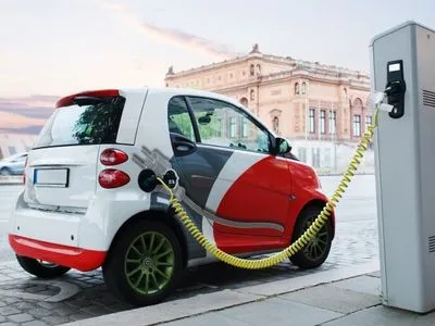 Стало известно, сколько в Украине электромобилей