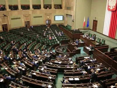 Сейм Польши взялся за изменение противоречивого закона об ИНП