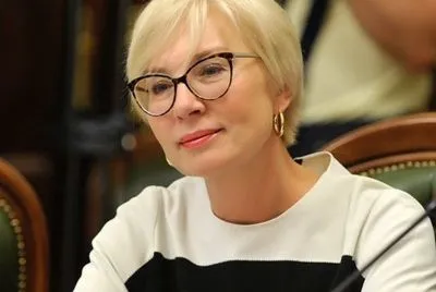 Денисова призывает комиссара СЕ по правам человека посетить украинских заложников в РФ
