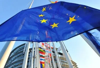ЕС официально продолжит экономические санкции против России в четверг - СМИ