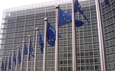 У Європейській комісії не виключили відкриття процедури проти Польщі