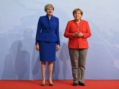 У Лондоні назвали продуктивною зустріч Мей і Меркель