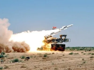 SANA сообщило об отражении сирийскими ПВО атаки на авиабазу в Хомсе