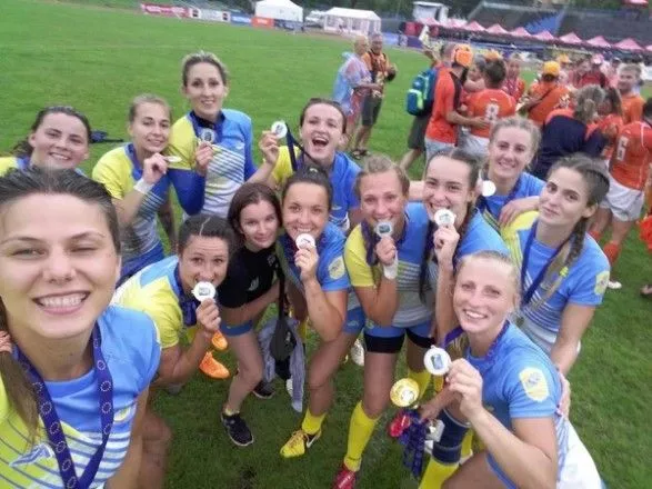 Женская сборная Украины по регби пробилась в элитный дивизион чемпионата Европы
