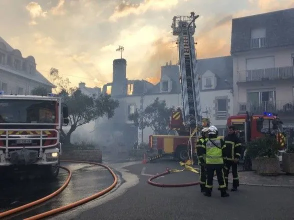 У Франції в житловому будинку вибухнув газ: є постраждалі