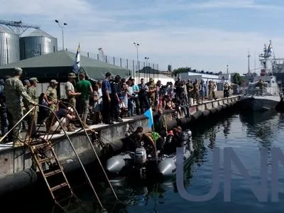 Sea Breeze-2018: в Одессе военные отрабатывают водолазный компонент
