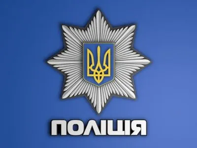 В Харькове патрульные, мeдики и спасатели помешали попытке самоубийства