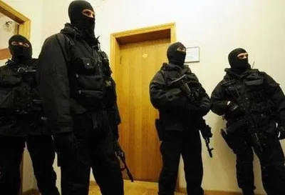 В екс-голови Апеляційного суду АР Крим провели обшуки