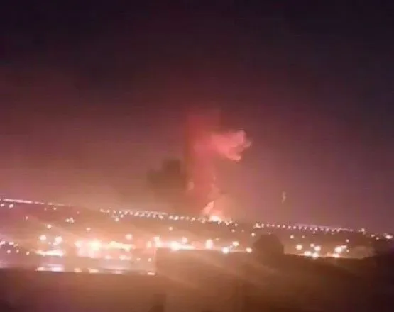 Неподалік аеропорту Каїра стався вибух на паливному сховищі