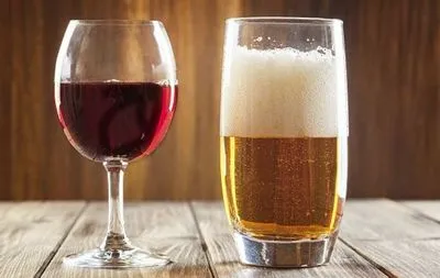 У Німеччині алкогольну залежність лікують вином і пивом